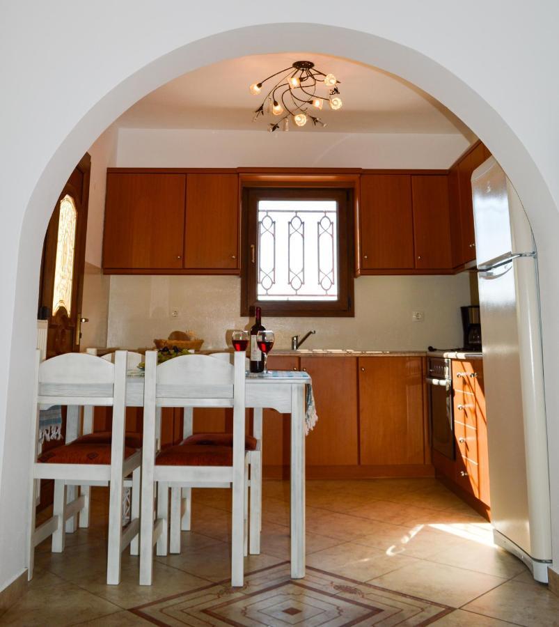 Pláka Villa Iokasti מראה חיצוני תמונה